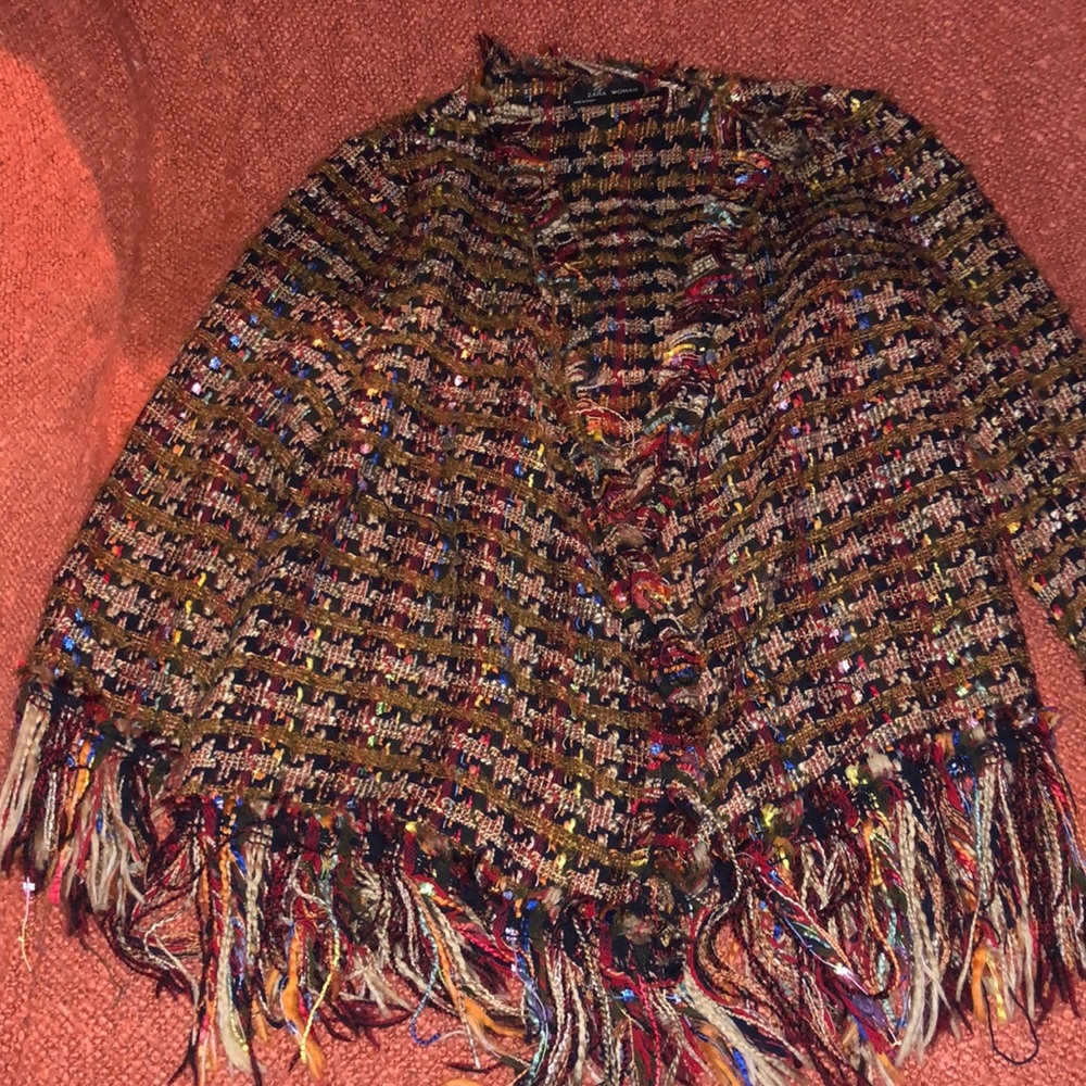 MEDIUM ZARA SWEATER